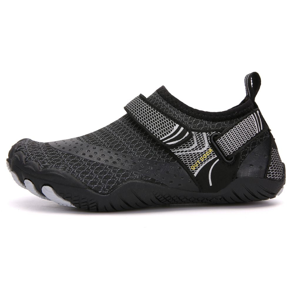 Kids Water Shoes Barefoot Quick Dry Aqua Sports Shoes Boys Girls -  Black Size Bigkid US3 = EU34