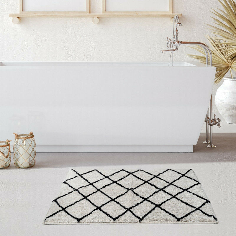 Soft Cotton Bath Rug Tufted Jacquard Design