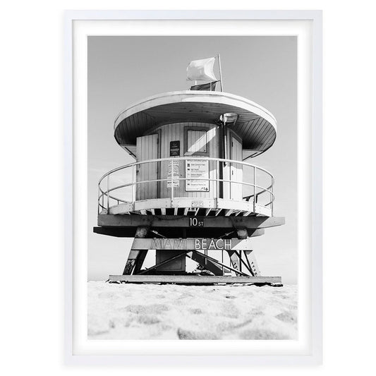 Wall Art's Miami Beach Hut Large 105cm x 81cm Framed A1 Art Print