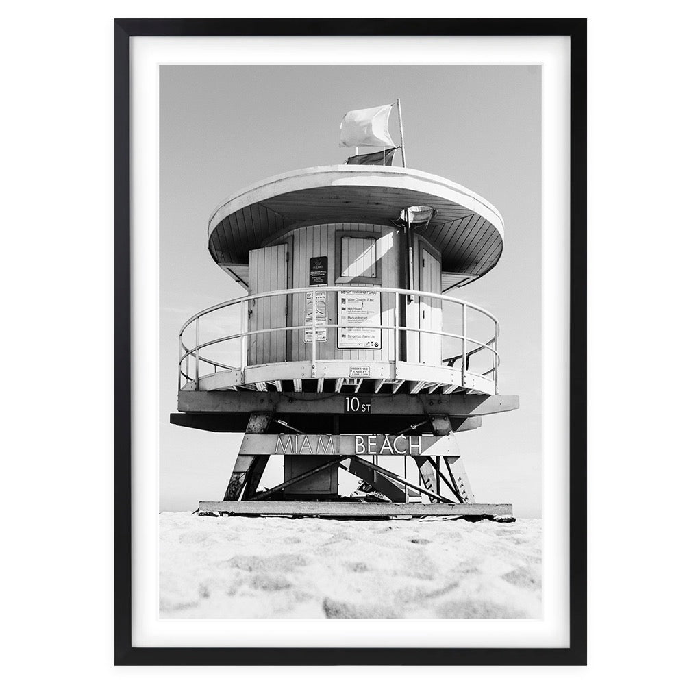 Wall Art's Miami Beach Hut Large 105cm x 81cm Framed A1 Art Print