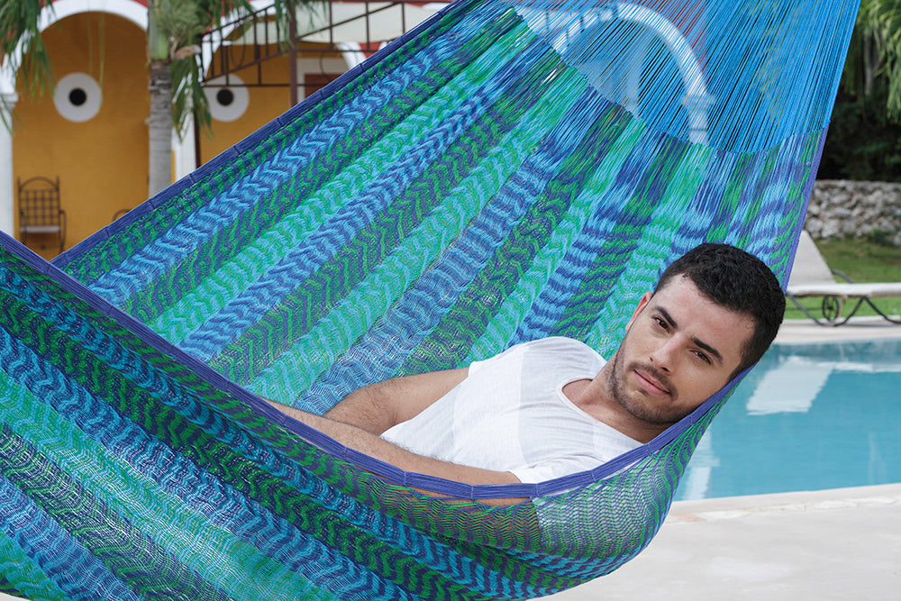 The out and about Mayan Legacy hammock Doble Size in Caribe colour