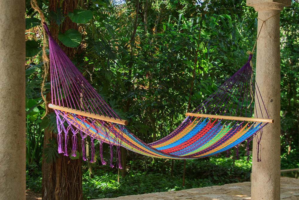 Mayan Legacy Queen Size Outdoor Cotton Mexican Resort Hammock No Fringe in Colorina Colour