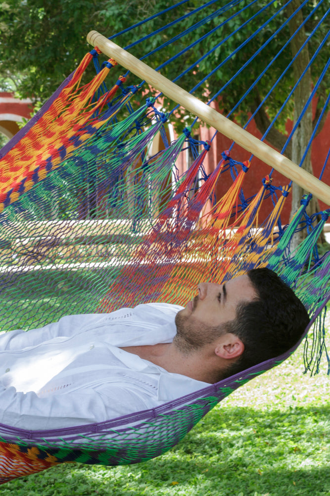 Mayan Legacy Queen Size Outdoor Cotton Mexican Resort Hammock No Fringe in Mexicana Colour