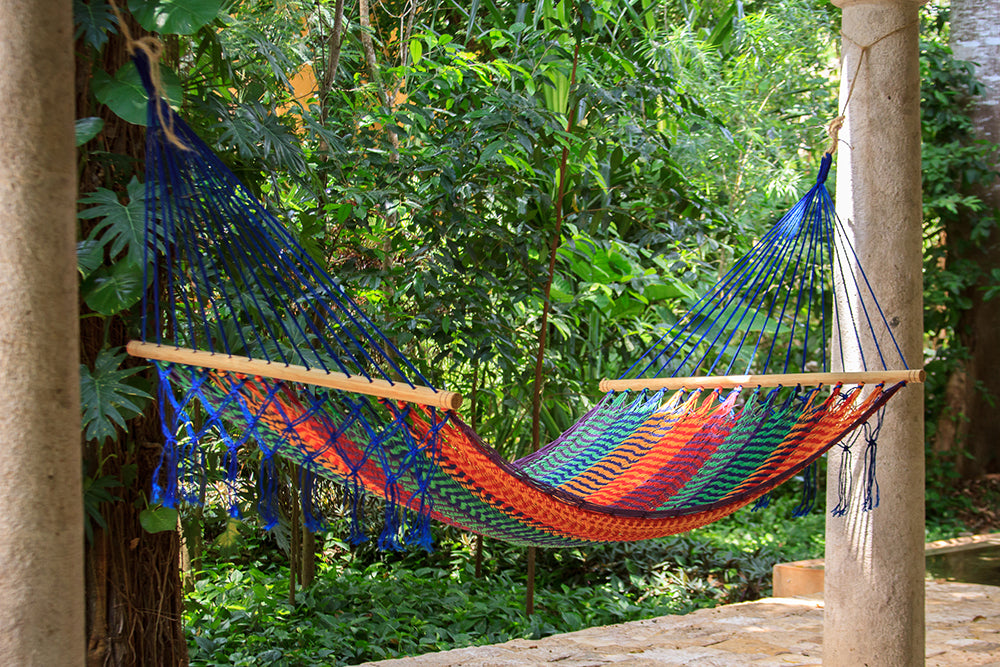 Mayan Legacy Queen Size Outdoor Cotton Mexican Resort Hammock No Fringe in Mexicana Colour